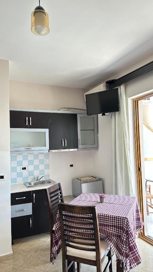 Elisabeta Apartments Sarandë Exterior foto